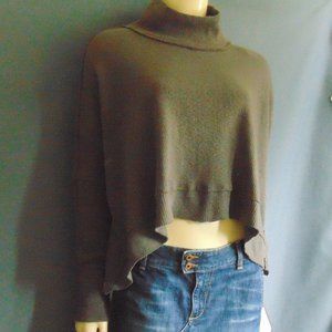 Free People NWT Charcoal Gray Ribbed Hi Lo Raw Hem Turtleneck Top Sm